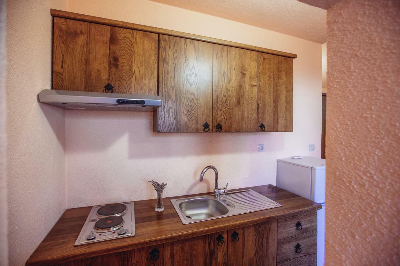 Apartmani I Sobe Dinko Starigrad Paklenica Ngoại thất bức ảnh
