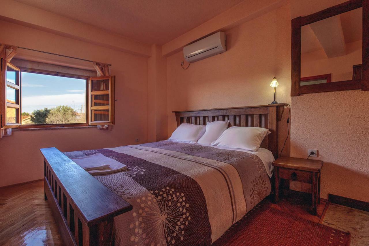 Apartmani I Sobe Dinko Starigrad Paklenica Ngoại thất bức ảnh
